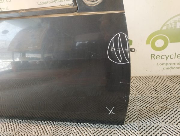Puerta Delantera Derecha Renault Duster Lv (05908527)