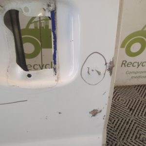 Puerta Trasera Derecha Renault Kangoo (05114656)
