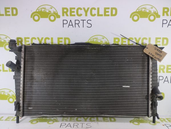 Radiador De Agua Ford Focus 2 1.6 (06093164)