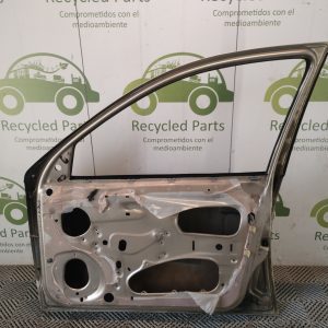 Puerta Delantera Derecha Chevrolet Corsa (05840545)