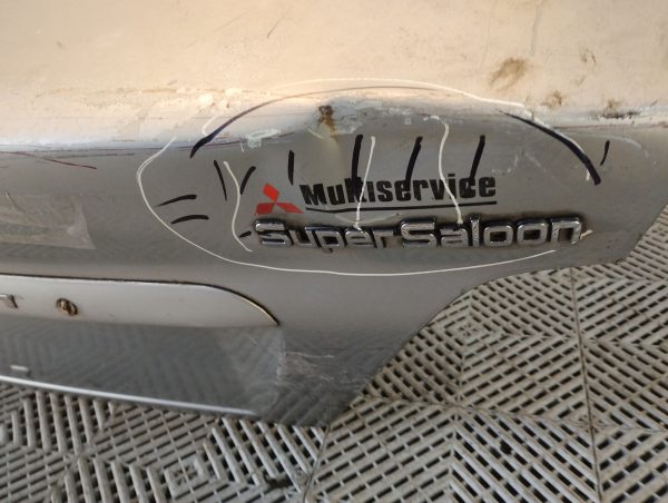 Tapa De Baul Mitsubishi Galant (01736603)