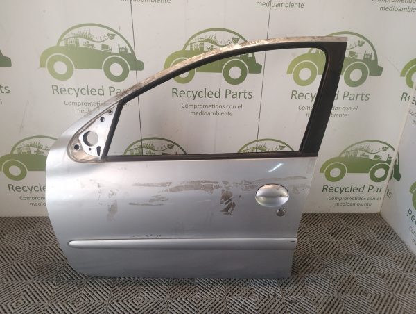 Puerta Delantera Izquierda Peugeot 207 (06245682)