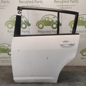 Puerta Trasera Izquierda Nissan Tiida 5p (05973111)