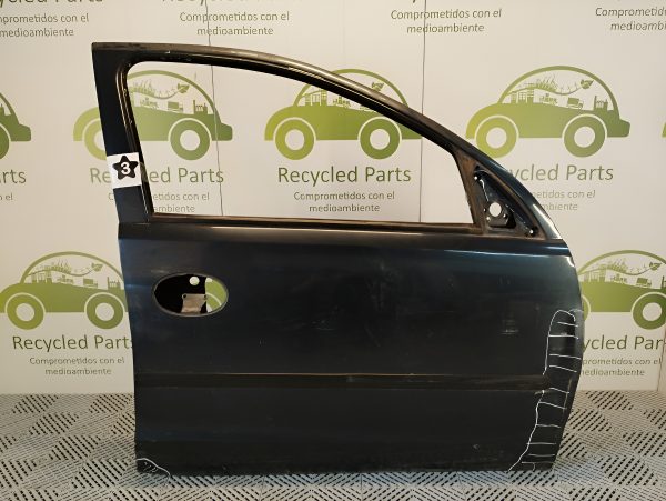 Puerta Delantera Derecha Chevrolet Corsa 2 (04540409)