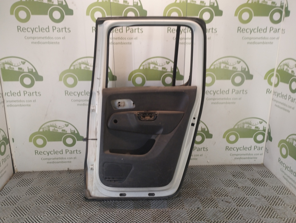 Puerta Trasera Derecha Vw Amarok (05385632)