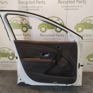Puerta Delantera Izquierda Renault Fluence (06009094)