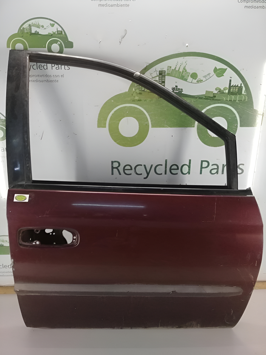 Puerta Delantera Derecha Dodge Caravan (03285179)