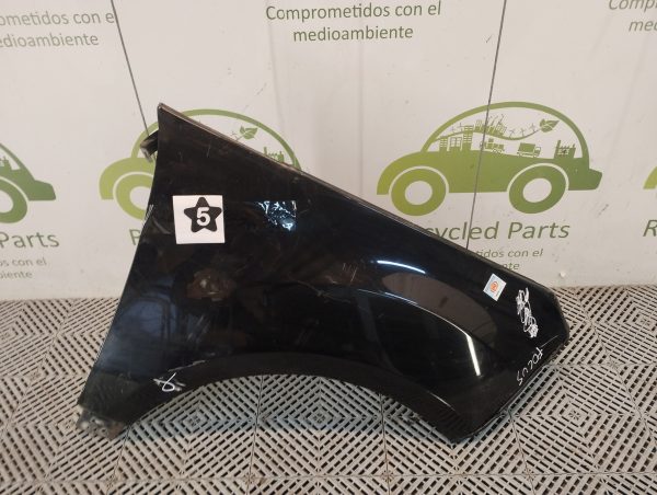 Guardabarro Derecho Ford Ecosport Kinetic (05158126)