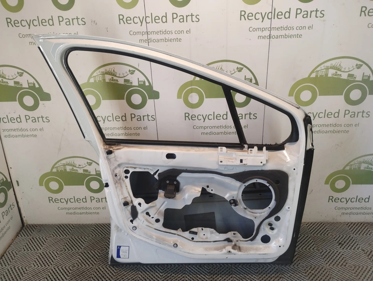 Puerta Delantera Izquierda Peugeot 408 (06536645)