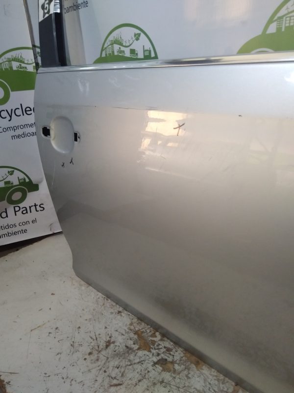 Puerta Delantera Derecha Vw Vento Lv (04340058) Lp