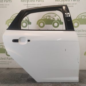 Puerta Trasera Derecha Ford Focus F3 (05979060)