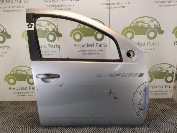 Puerta Delantera Derecha Renault Sandero Lv (04466319)