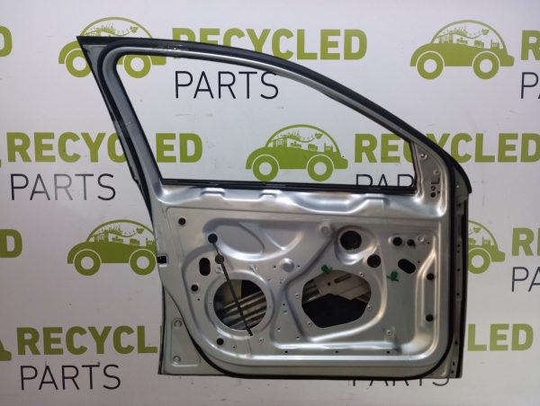 Puerta Delantera Izquierda Vw Vento Lv (04340060) Lp