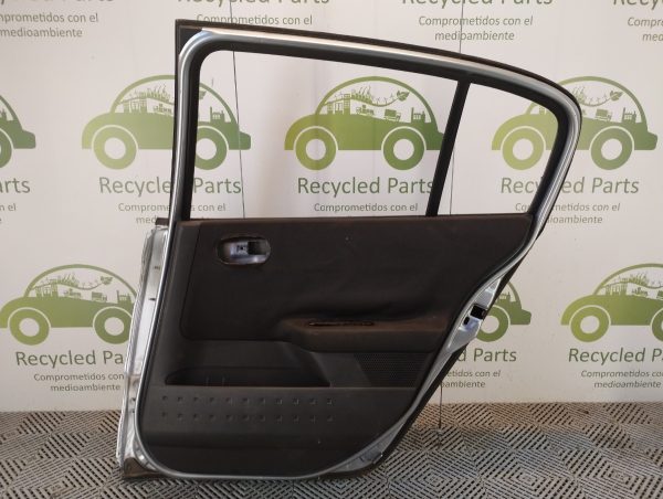 Puerta Trasera Derecha Renault Megane 2 4p (04641563) Lp