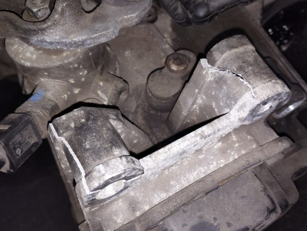 Caja De Velocidades Vw Bora 2.0 8v (05985061) Detalle