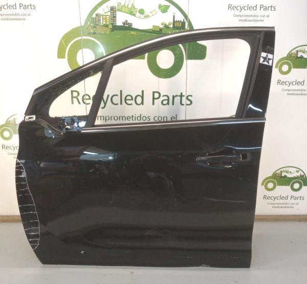 Puerta Delantera Izquierda Peugeot 208 (01711587)