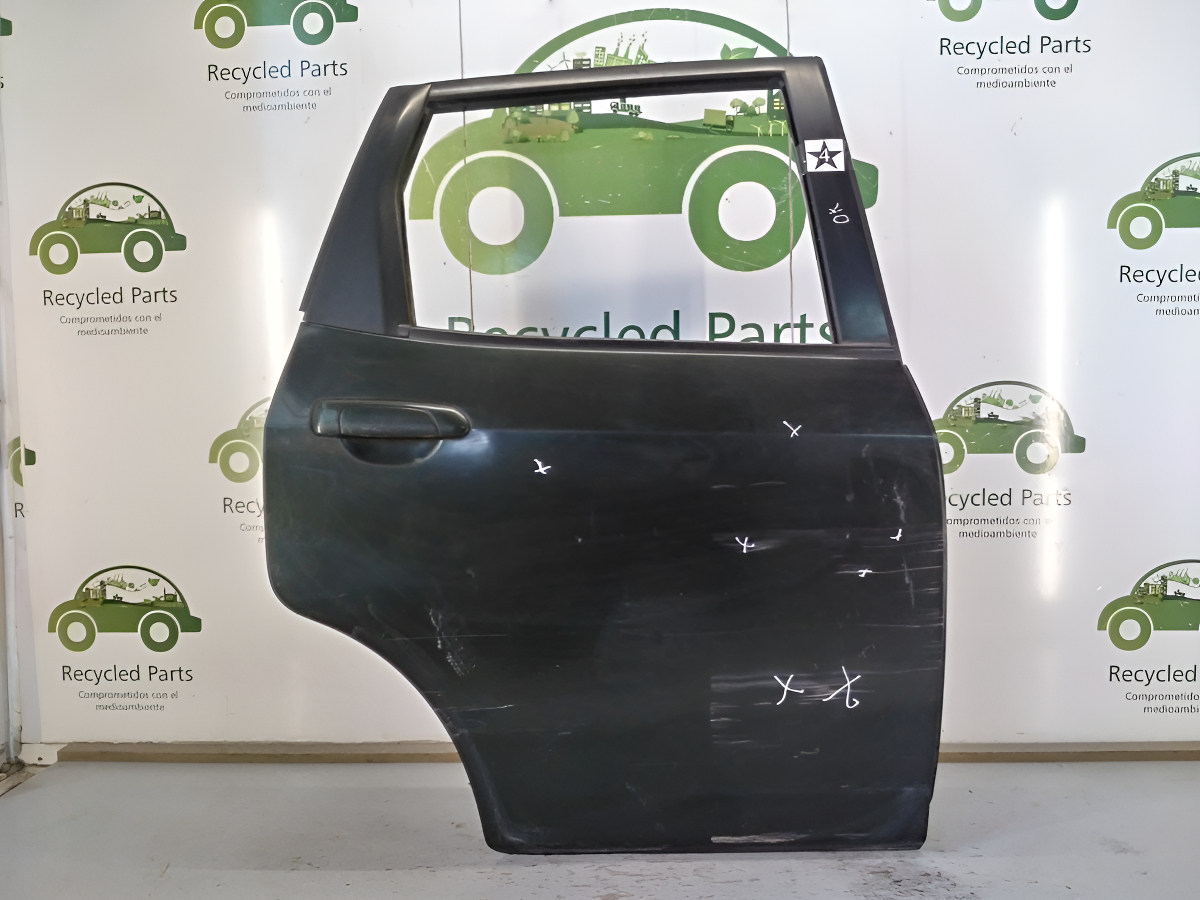 Puerta Trasera Derecha Honda Fit Lv (03407688)
