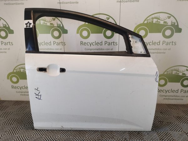 Puerta Delantera Derecha Ford Focus 3 (05138993)