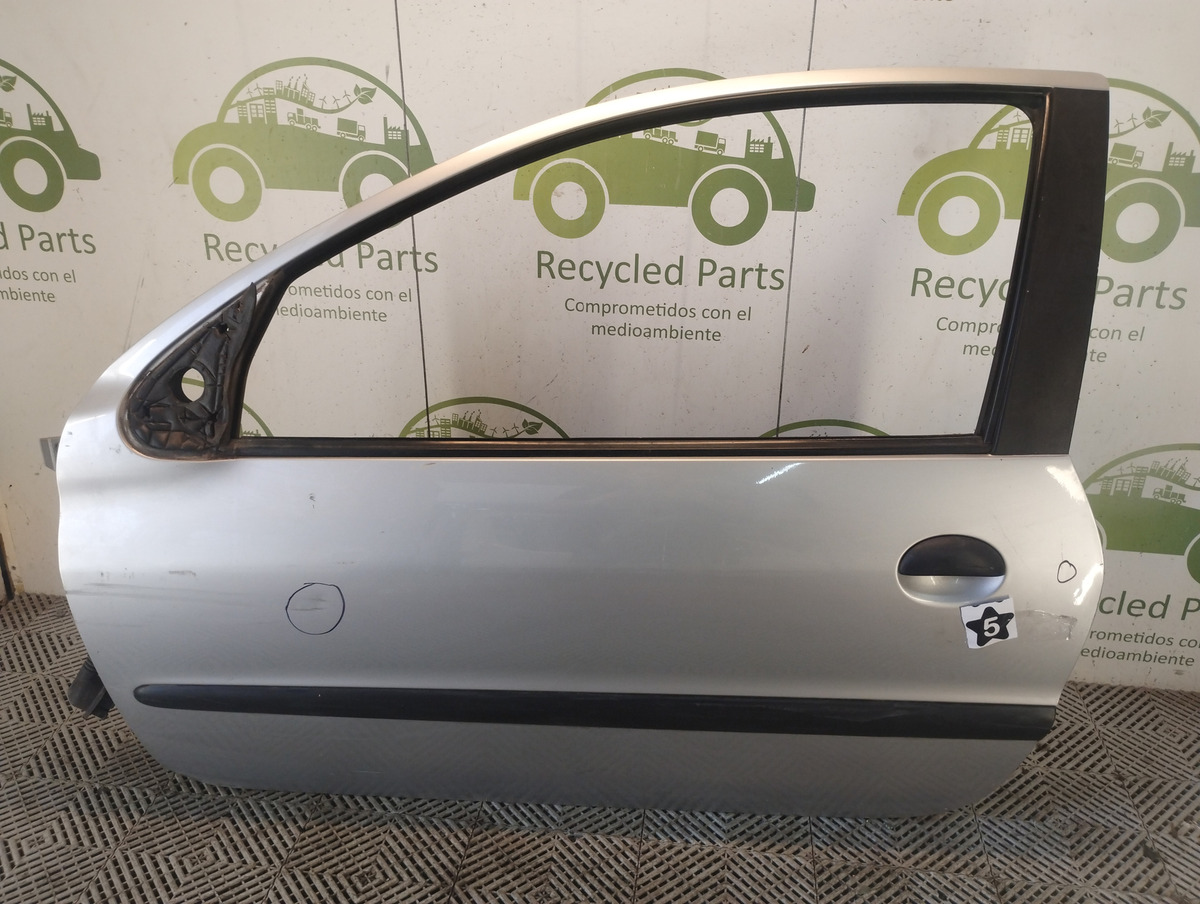 Puerta Delantera Izquierda Peugeot 207 3p (06749331)