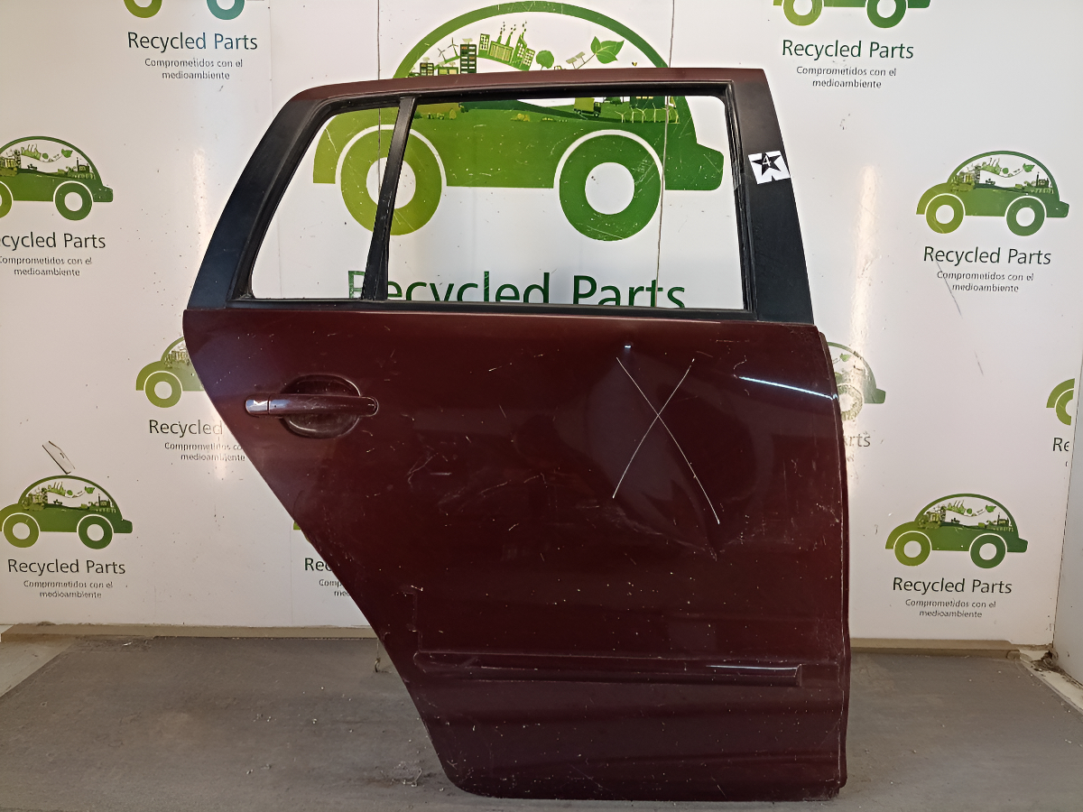 Puerta Trasera Derecha Vw Suran Lv (02480769) Lp