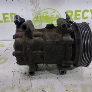 Compresor De A/a Renault Kangoo 1.9 (05878499)