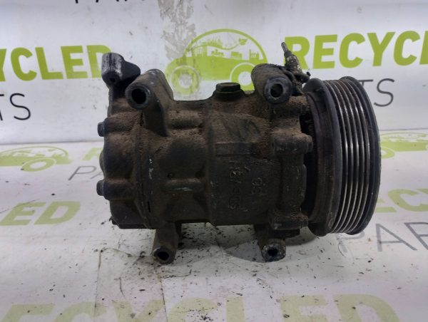 Compresor De A/a Renault Kangoo 1.9 (05878499)