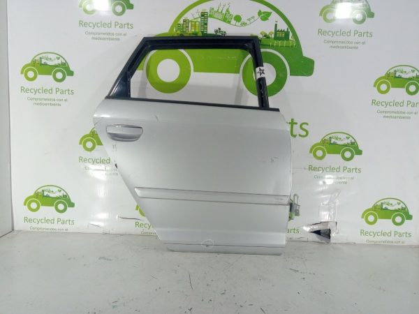 Puerta Trasera Derecha Audi A3 2da (04059141) Lp