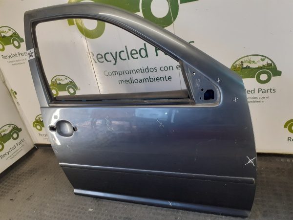 Puerta Delantera Derecha Vw Bora (04422088)