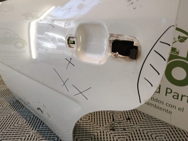 Puerta Trasera Izquierda Vw Gol G2 G3 G4 (04706740)