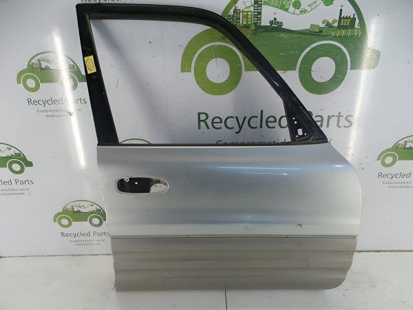 Puerta Delantera Derecha Toyota Rav4 (02304847)