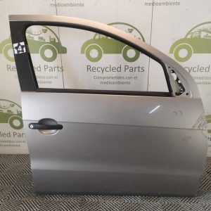 Puerta Delantera Derecha Vw Gol Trend (06770579)