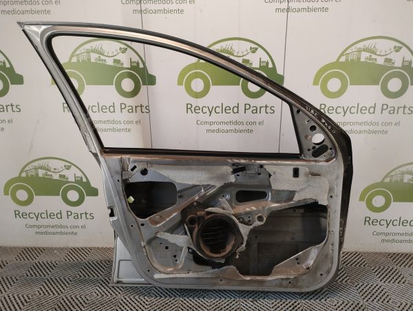 Puerta Delantera Izquierda Peugeot 206 (05487816)