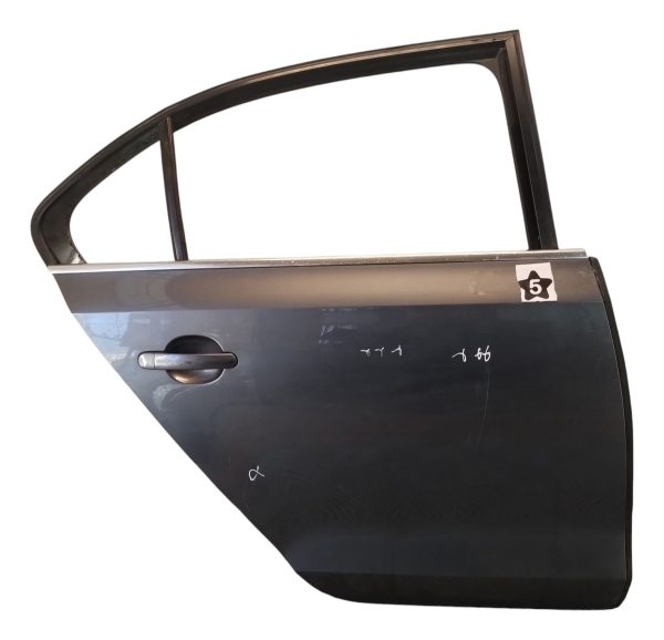Puerta Trasera Derecha Vw Vento Li (05039622)