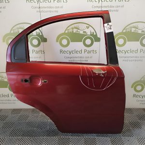 Puerta Trasera Derecha Chevrolet Aveo (04920783)