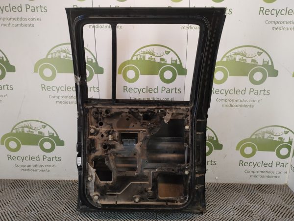 Puerta Trasera Izquierda Chevrolet S10 (05666359)