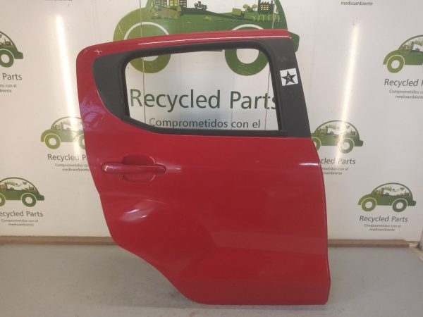 Puerta Trasera Derecha Fiat Mobi (03295151)