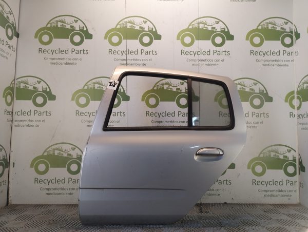 Puerta Trasera Izquierda Renault Clio Mio (06213824)