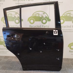 Puerta Trasera Derecha Nissan Tiida 5p (04931404)