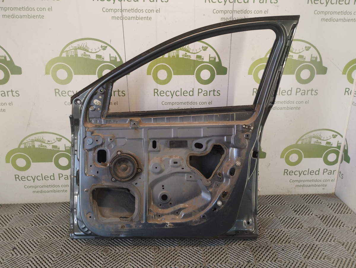 Puerta Delantera Derecha Renault Fluence (05569791)