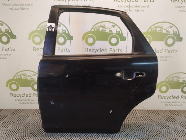 Puerta Trasera Izquierda Ford Focus 2 (05583138)