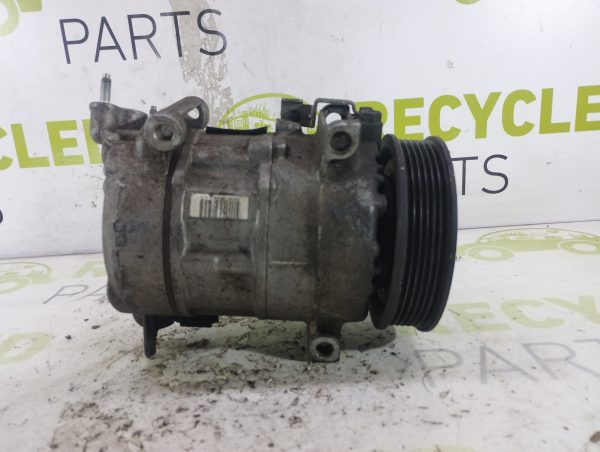 Compresor De A/a Peugeot 5008 1.6 (06033590)