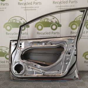 Puerta Delantera Derecha Honda Civic 8va (05061882)