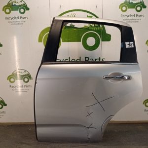 Puerta Trasera Izquierda Citroen Nuevo C3 (04437448)