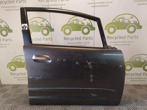 Puerta Delantera Derecha Honda Fit Li (05452195)