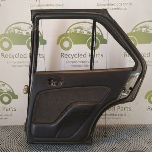 Puerta Trasera Derecha Suzuki Swift Lv (04824846)