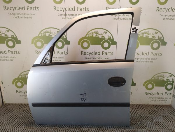 Puerta Delantera Izquierda Chevrolet Meriva (06159893)