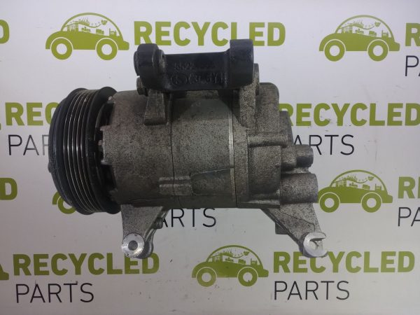 Compresor De A/a Fiat Strada 1.6 (06242060)