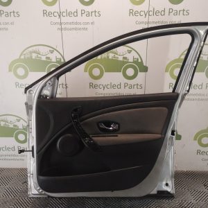 Puerta Delantera Derecha Renault Fluence (06046138)