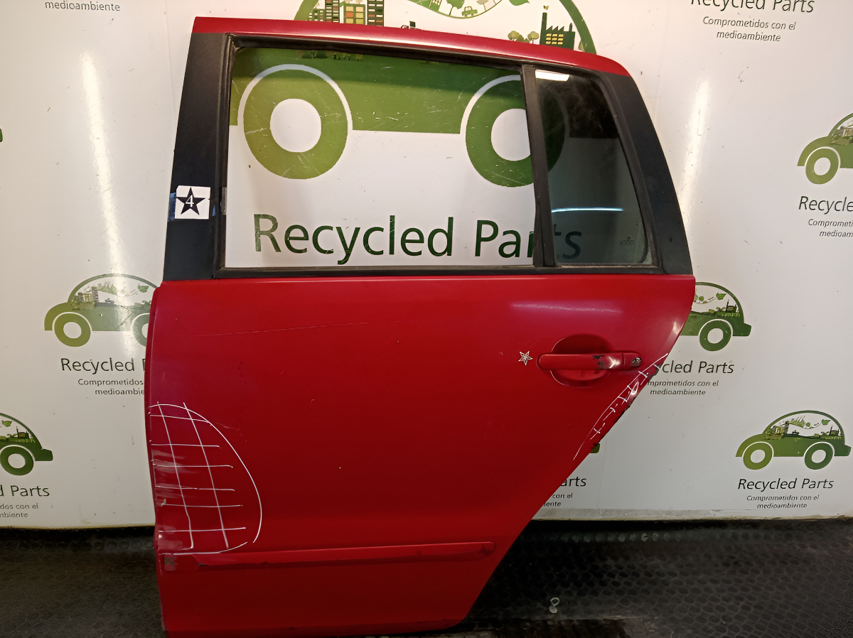 Puerta Trasera Izquierda Vw Suran Lv (04441725)