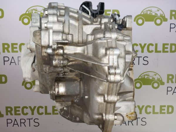 Caja De Velocidad Renault Fluence 2.0 (05569784)